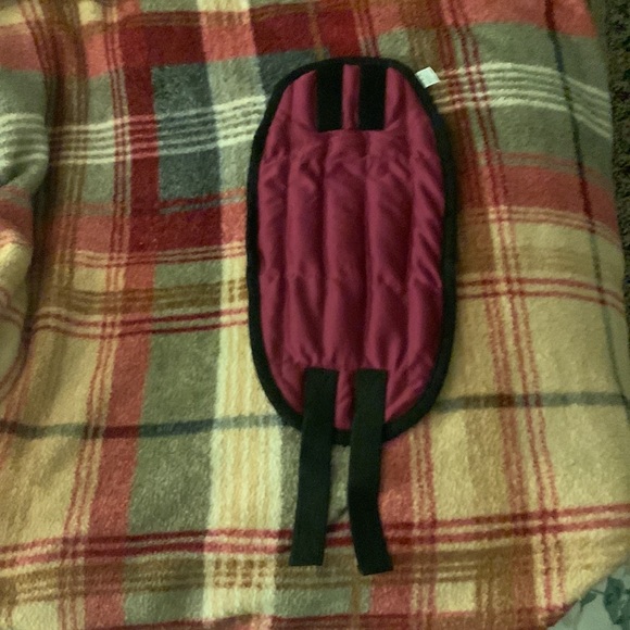 🍭3/$30!! BRAND NEW !! Hot/Cold Knee Wrap !! - Picture 7 of 9